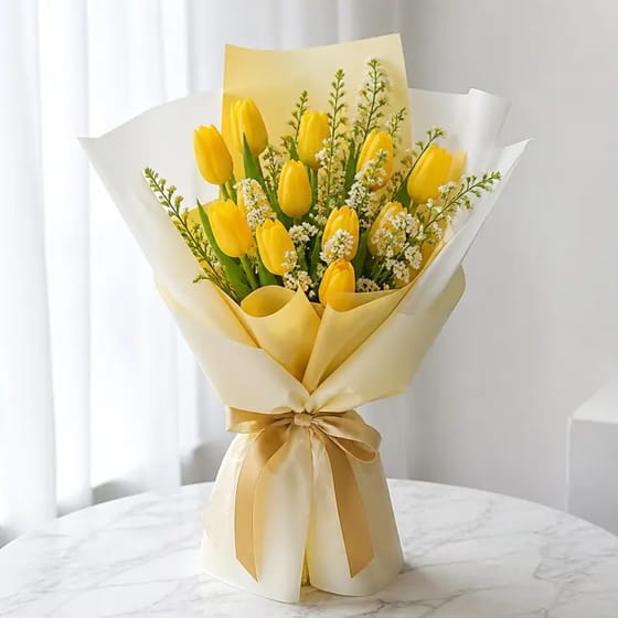 Buket Wisuda Tulip Kuning