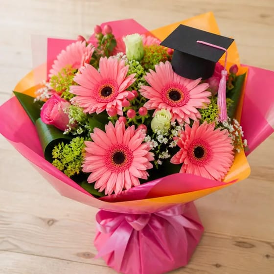 Buket Wisuda Gerbera Pink