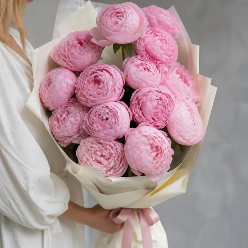 Buket Wisuda Peony Pink
