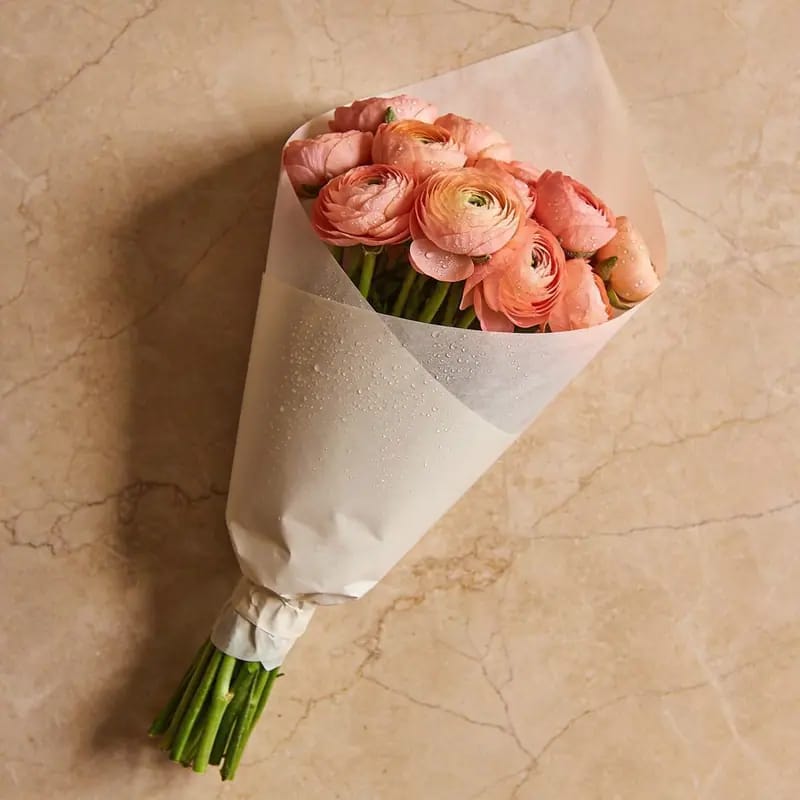 Buket Bunga Peach Ranunculus