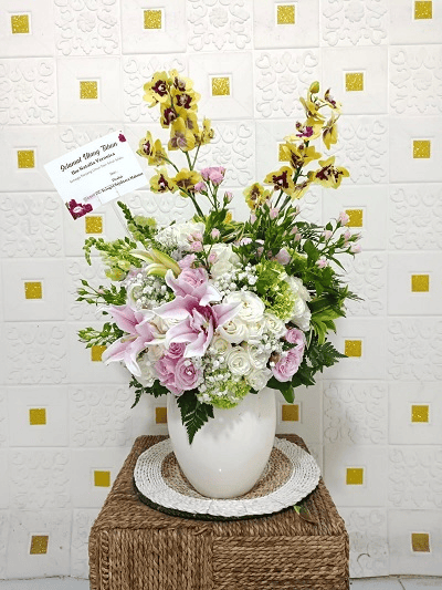 Jual Bunga Meja Terdekat Dau